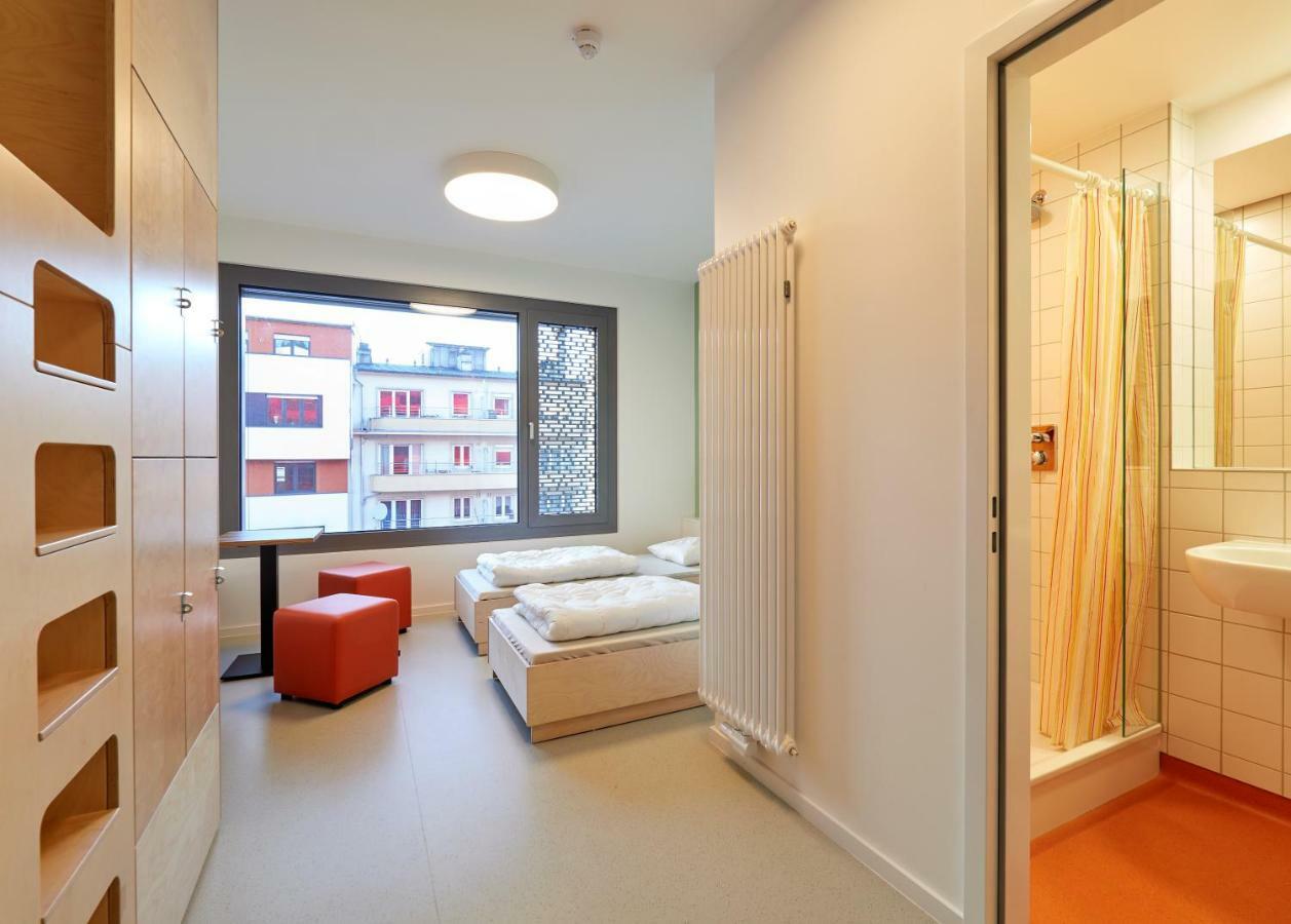Youth Hostel Esch/Alzette Bagian luar foto