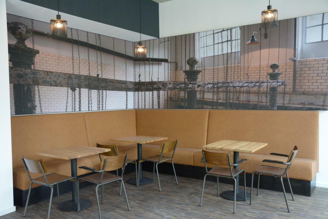 Youth Hostel Esch/Alzette Bagian luar foto